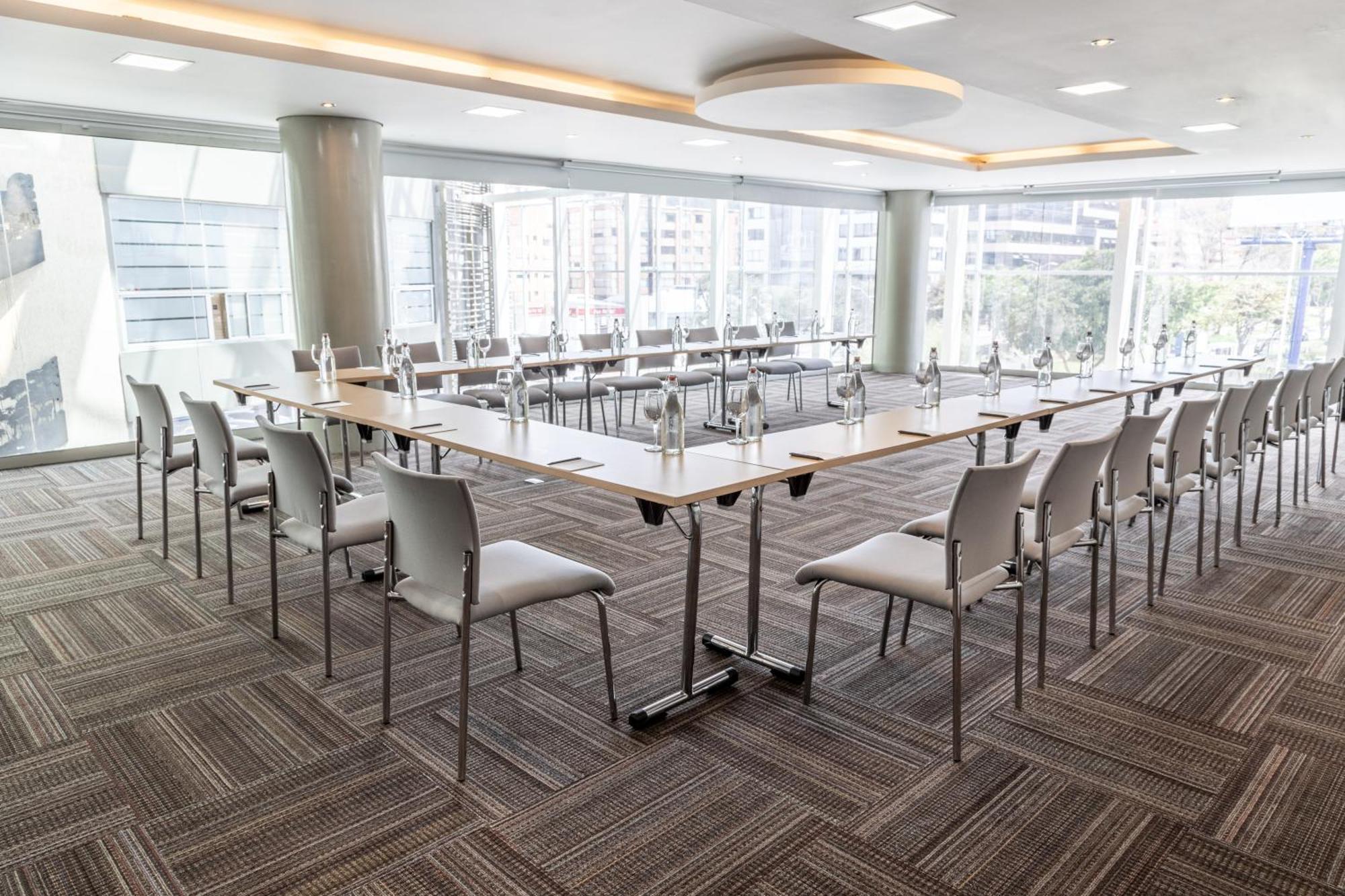 Sonesta Hotel Bogota Exterior photo Meeting room