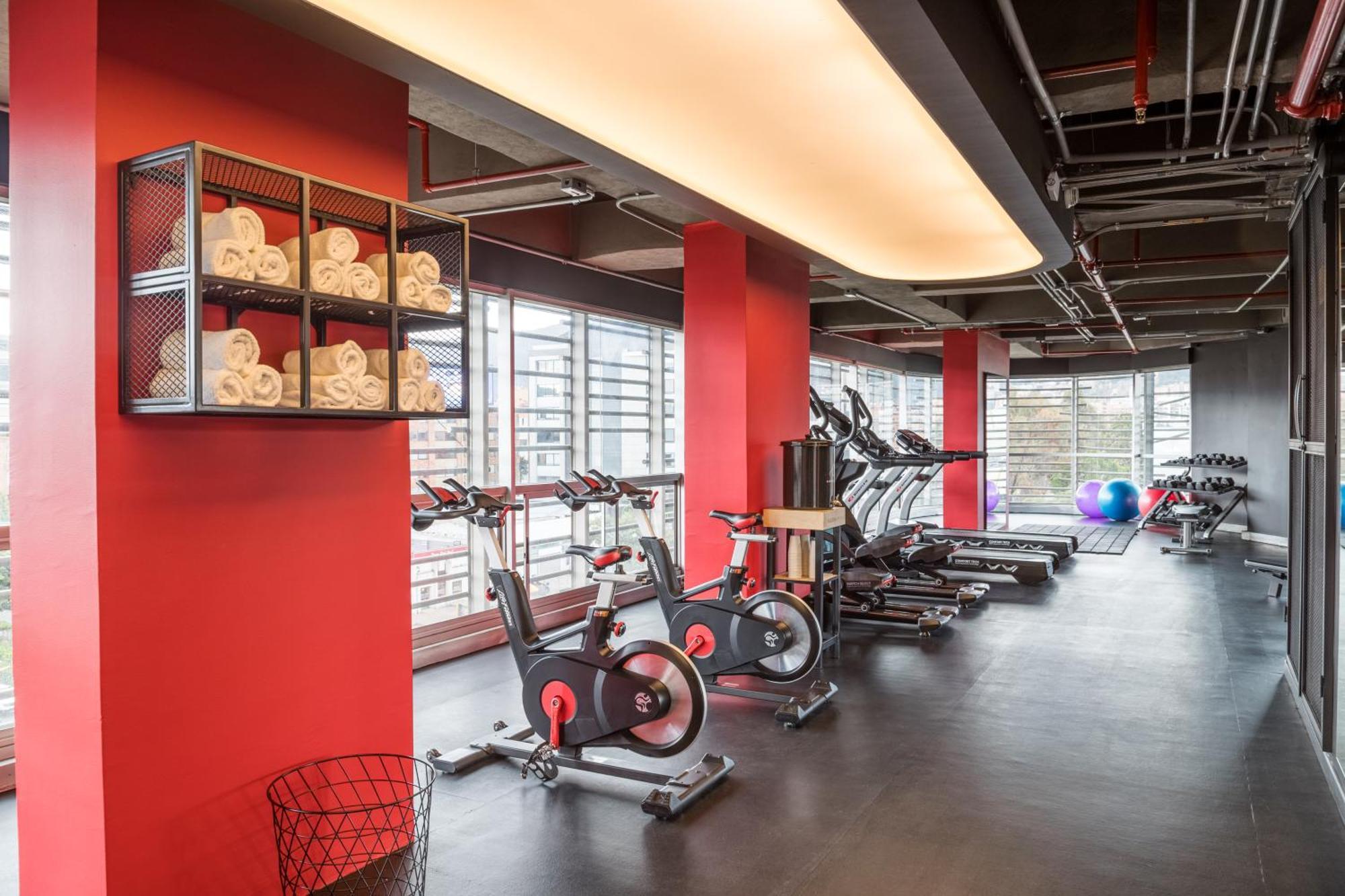Sonesta Hotel Bogota Exterior photo The gym at the hotel